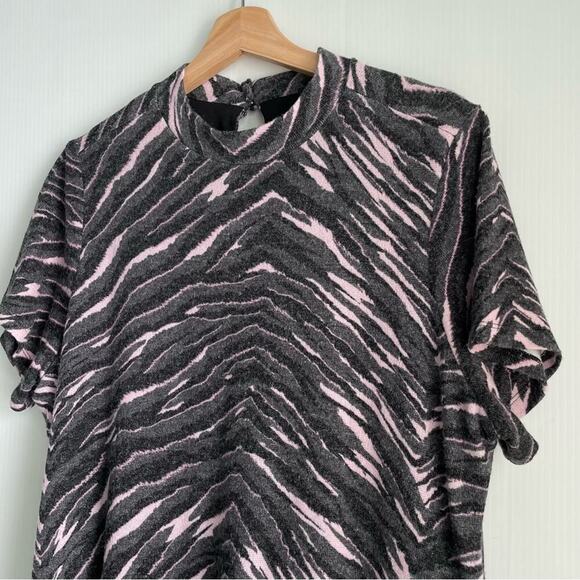 Torrid Dark Grey & Pink Zebra Hacci Mock Neck Trapeze Dress size 2 (2X- 18/20) - Picture 3 of 11